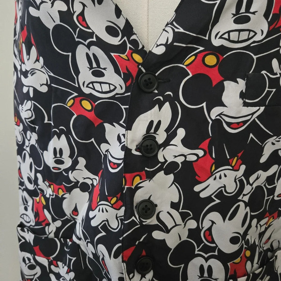 Vintage Unisex 100% Silk Mickey Mouse Vest size LARGE - Picture 3 of 11
